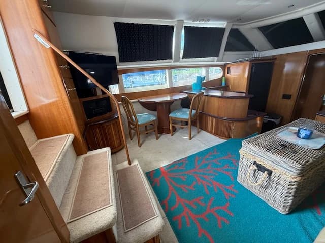 2001 Carver 396 Aft Cabin - Photo 8