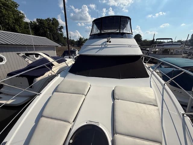 2001 Carver 396 Aft Cabin- Photo 12