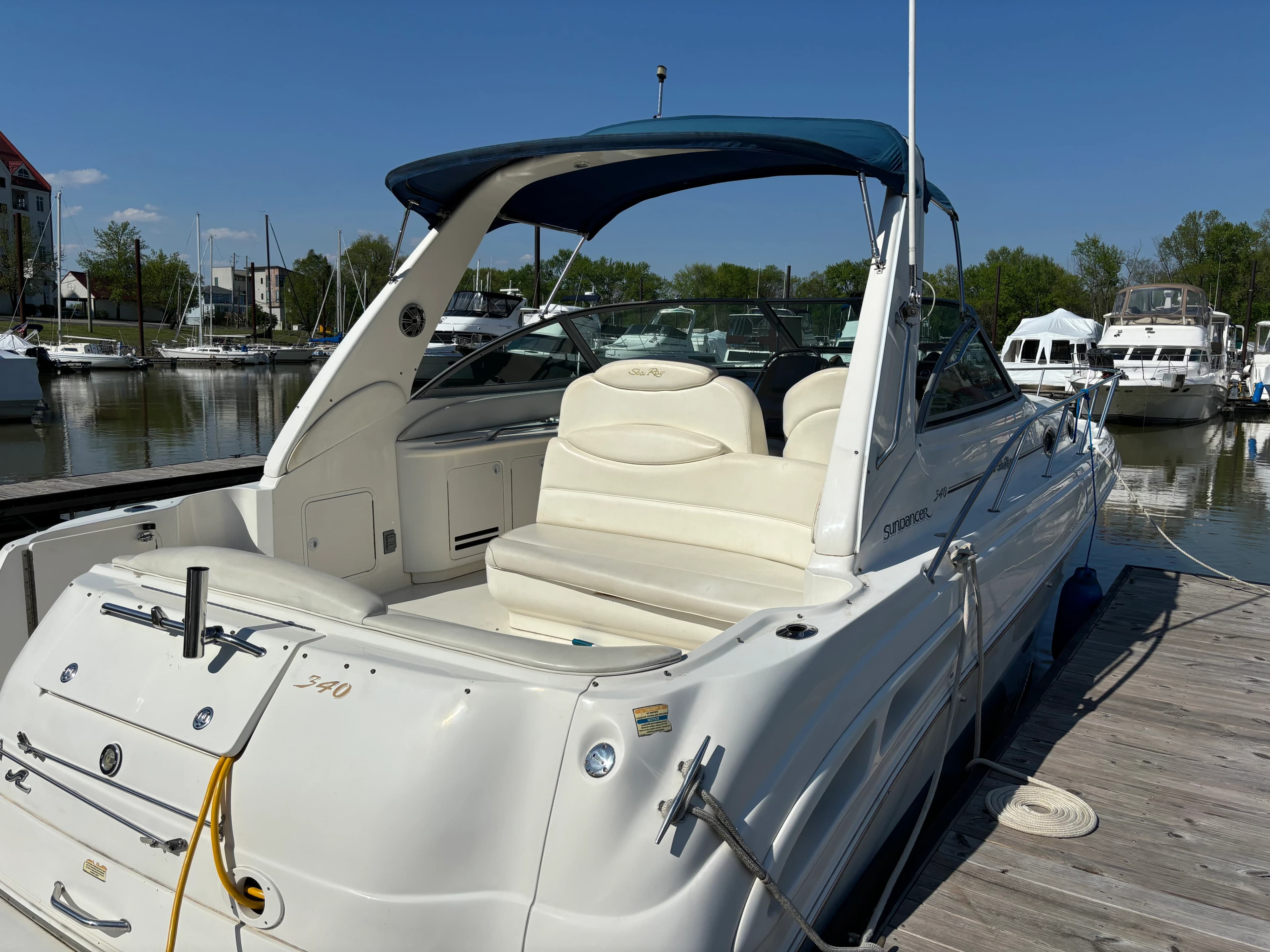2001 Sea Ray Sundancer