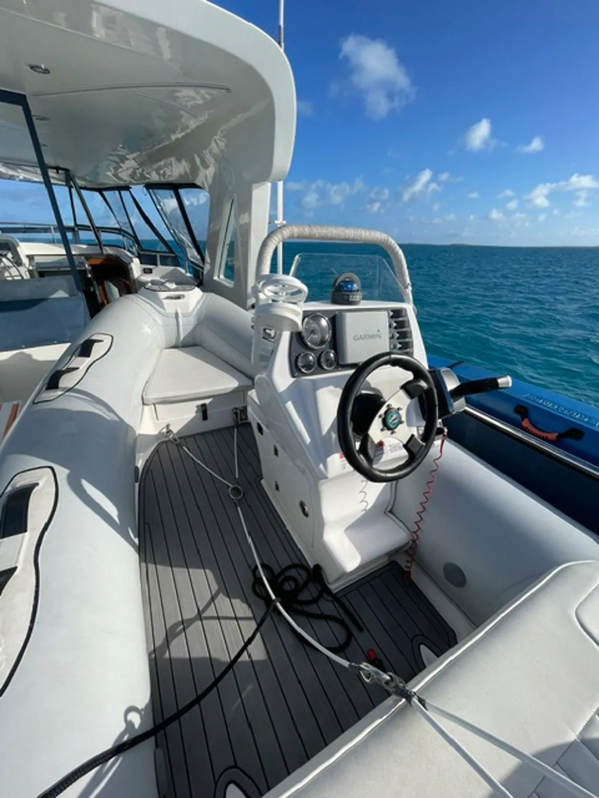 2017 Apex A12DLX - Photo 3
