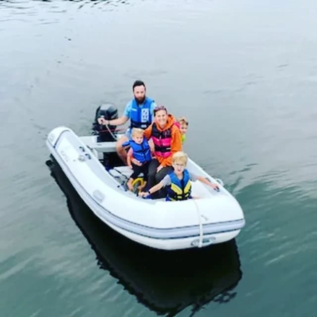 Bourbon City Marine Center Family Photo 25